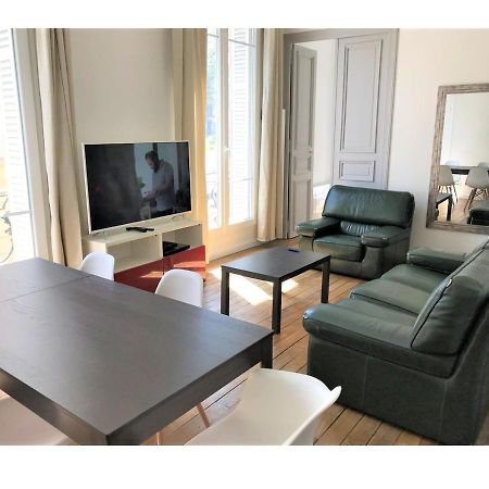 Appartement avec vue cathédrale - 1 A Reims Exterior foto