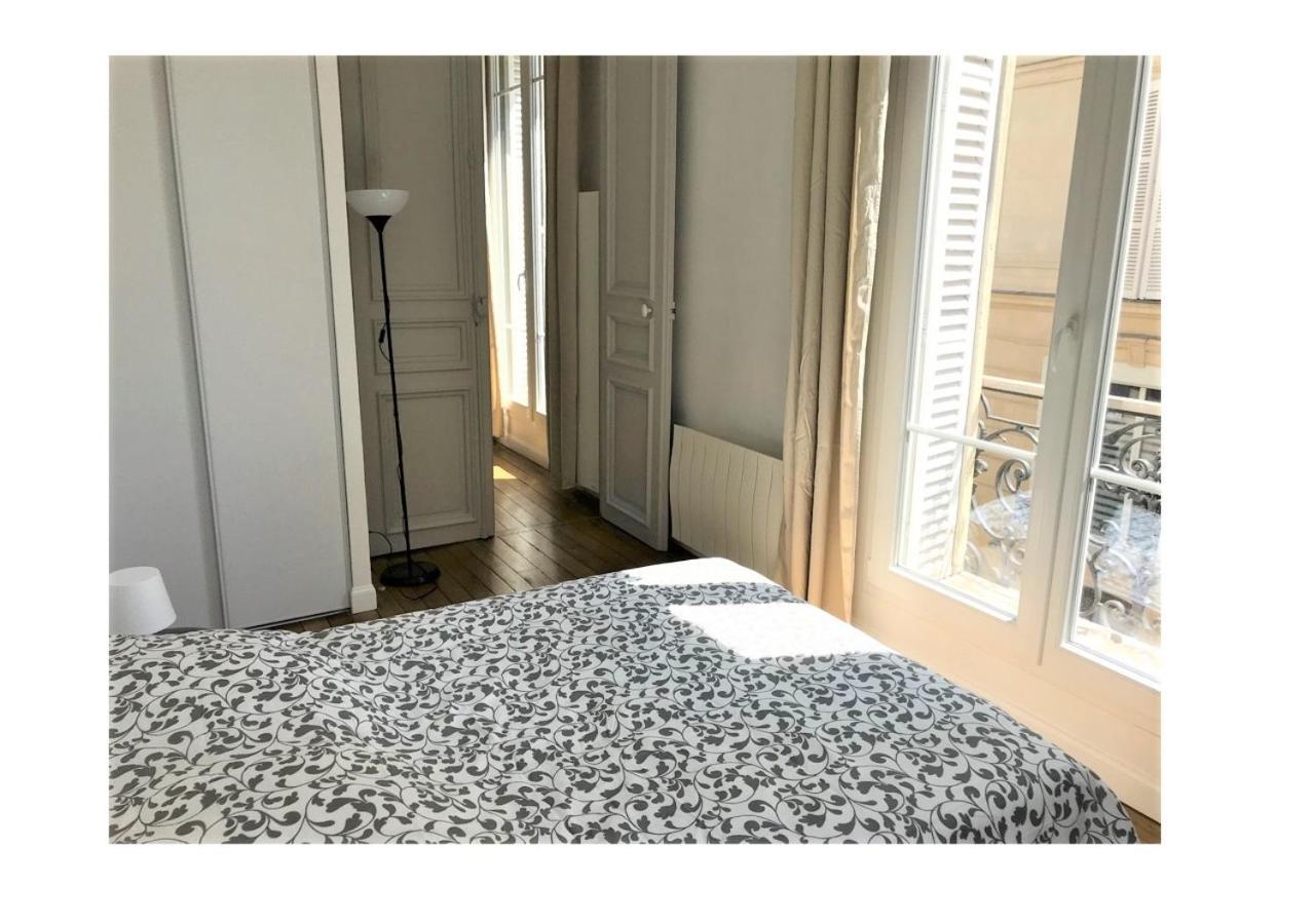 Appartement avec vue cathédrale - 1 A Reims Exterior foto