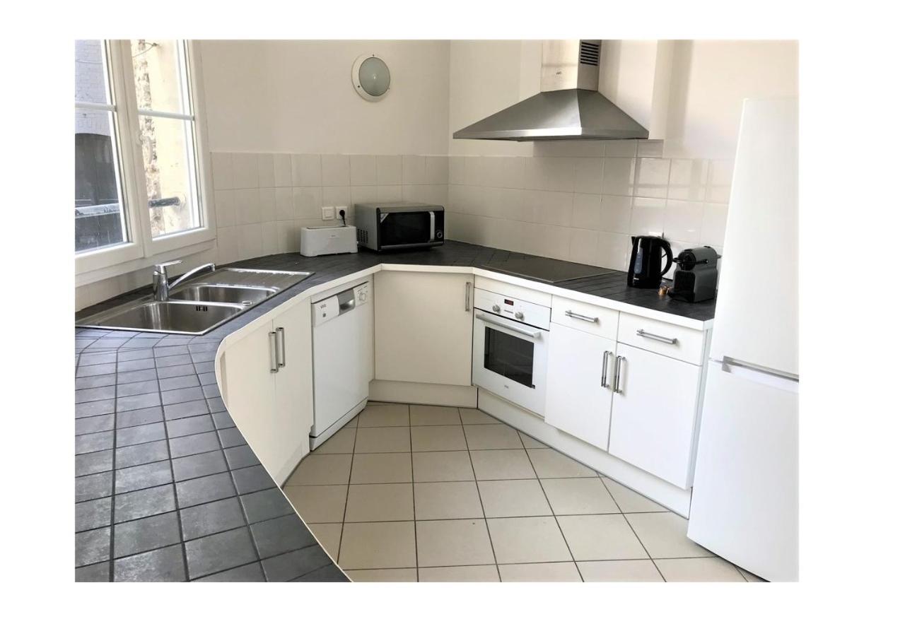 Appartement avec vue cathédrale - 1 A Reims Exterior foto